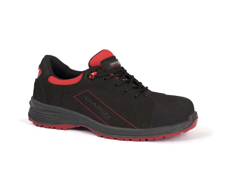 Scarpe Giasco Rugby S3 KU025N, un tocco d'innovazione